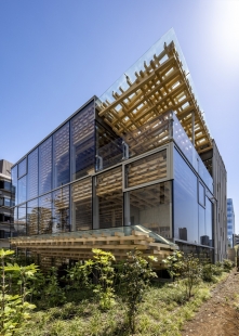 AEAJ Green Terrace  - foto: Masaki Hamada (kkpo)