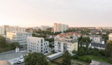 Podun Apartment Building - foto: Alex Shoots Buildings