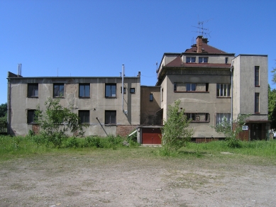 Protected workshop Mladá Boleslav - Photography of the original state - foto: SBORWITZ Architekti