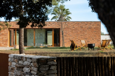Lameira House - foto: © Ivo Tavares Studio