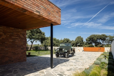 Lameira House - foto: © Ivo Tavares Studio