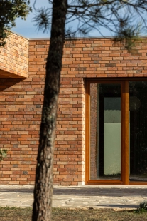 Lameira House - foto: © Ivo Tavares Studio