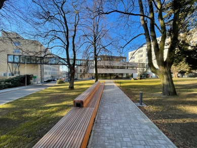 Centrální vstupní pavilon a přístavba chirurgického pavilonu - Centrální vstupní pavilon - foto: Tomáš Souček