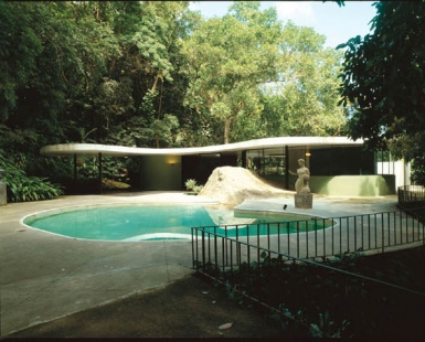 Casa das Canoas - foto: © Fundação Oscar Niemeyer