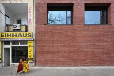 Publix - Dům pro novinářskou práci a veřejné záležitosti - foto: Petr Šmídek, 2025