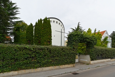 Protestant church Klosterneuburg - foto: Petr Šmídek, 2024
