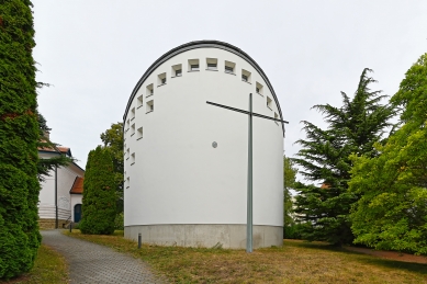 Protestant church Klosterneuburg - foto: Petr Šmídek, 2024