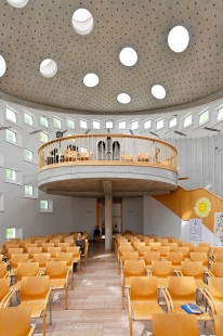 Protestant church Klosterneuburg - foto: Petr Šmídek, 2024