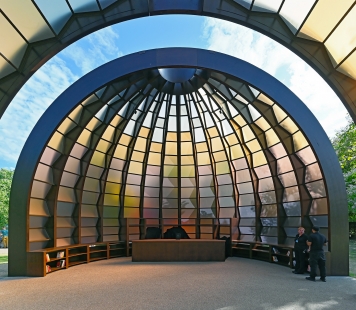 Serpentine Gallery Pavilion 2025 - foto: Petr Šmídek, 2025