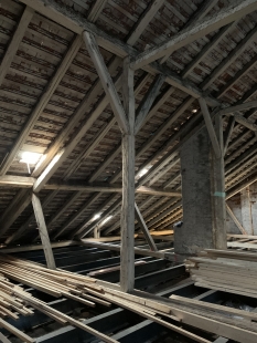 Interiér Krajskej knižnice P. O. Hviezdoslava v Prešove - Fotografie z průběhu rekonstrukce