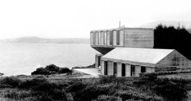 archiweb.cz - House in Blue Bay