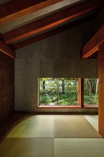 Earth House  - foto: ToLoLo Studio