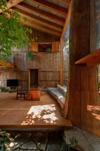 Earth House  - foto: ToLoLo Studio
