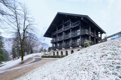 Alpská chata Vila Muhr - foto: Miran Kambič