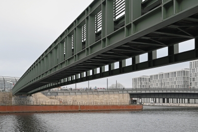 Alsensteg - pěší most přes Sprévu - foto: Petr Šmídek, 2025