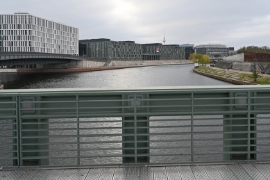 Alsensteg - pěší most přes Sprévu - foto: Petr Šmídek, 2025