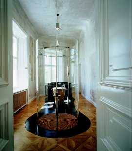 The Castle Bathroom - Reconstruction and interior „a parlour with a fresco“ - foto: Filip Šlapal