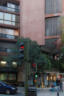 Bytovy dům Slunečnice - foto: Petr Šmídek, 2007