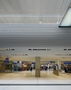 Central Station Salzburg - foto: Petr Šmídek, 2024