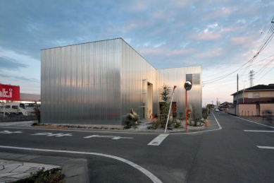 Vzdušný dům - foto: Takashi Fujino / Ikimono Architects