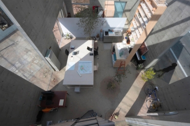 Tenjinyama Atelier & Gunma Residence - foto: © Takashi Fujino