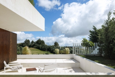Alcoutins House - foto: © Ivo Tavares Studio