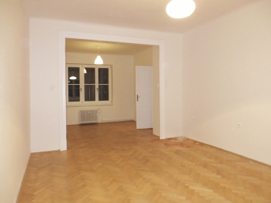 Velmi velkorysé 2+kk - Fotografie původního stavu - foto: DDAANN