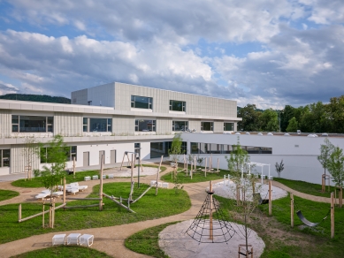 Elementary and Maternal School VIA Beroun - foto: BoysPlayNice
