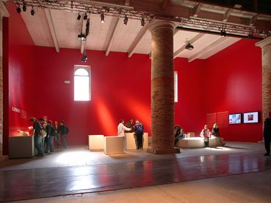 10. Bienále v Benátkách - Arsenale - občerstvovací stanice illymind - foto: © www.archiweb.cz, 2006