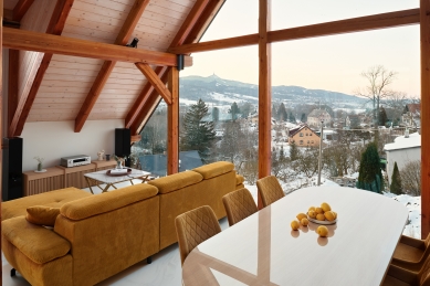 Home under the wings of Jested - foto: Jiří Alexander Bednář