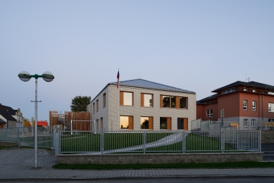 Extension and superstructure of the kindergarten in Kravaře - foto: Jiří Alexander Bednář