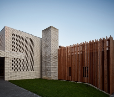 Extension and superstructure of the kindergarten in Kravaře - foto: Jiří Alexander Bednář