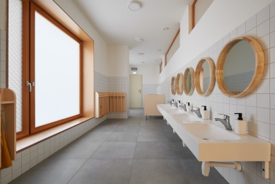 Extension and superstructure of the kindergarten in Kravaře - foto: Jiří Alexander Bednář