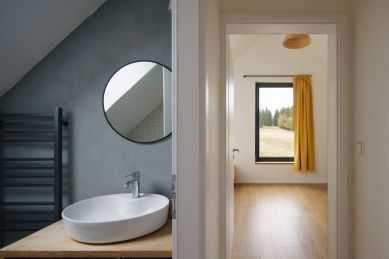 Cabin in Moldava - foto: Alex Shoots Buildings