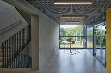 Výrobní budova Era - foto: Peter Fabo