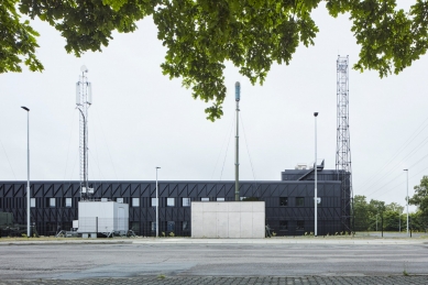 Výrobní budova Era - foto: Peter Fabo