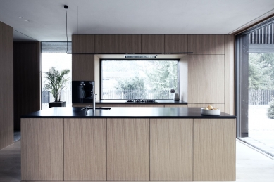 Dům s kočičí promenádou - foto: Tomaž Gregorič