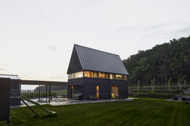 Dům se stodolou - foto: MgA. Peter Fabo