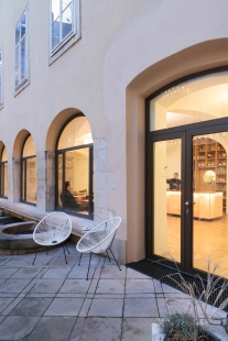 Kavárna Emil v Galerii města Bratislavy - foto: Ján Kekeli