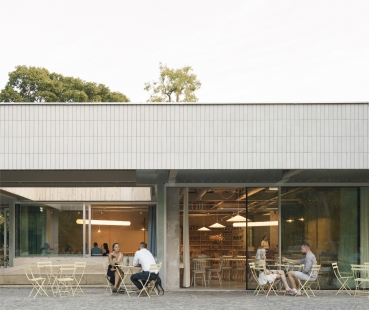 Bistro Ferdinand - foto: Alex Shoots Buildings