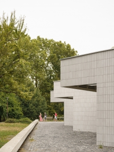 Bistro Ferdinand - foto: Alex Shoots Buildings