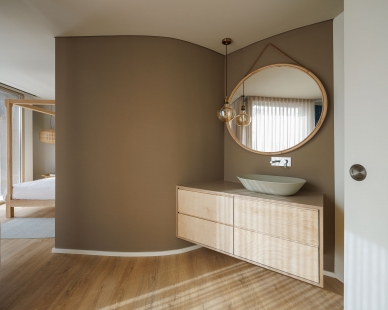 House Patios of Petals - foto: © Ivo Tavares Studio