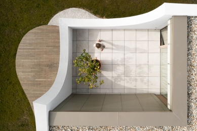 House Patios of Petals - foto: © Ivo Tavares Studio