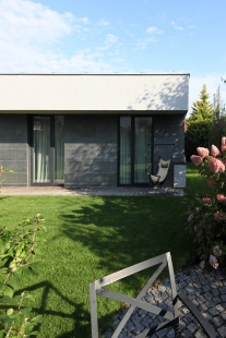 Novostavba rodinného domu v Šestajovicích