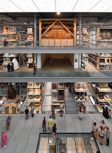 The V&A East Storehouse - foto: Petr Šmídek, 2025