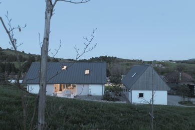 Dom v Dolnej Lehote - foto: Tomáš Krištek