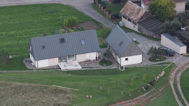 Dom v Dolnej Lehote - foto: Tomáš Krištek