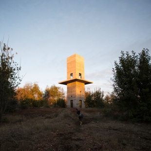 Věž Lama - foto: © Pezo von Ellrichshausen