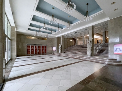 Nové bary a aktualizace barevnosti interiérů Domu kultury v Ústí nad Labem