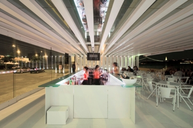 Á Margem bar - Noční snímek